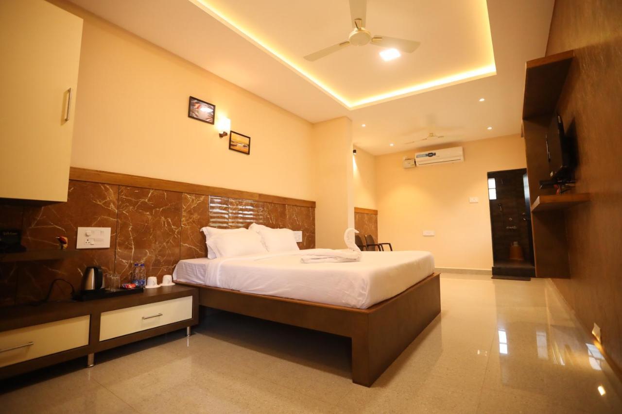 Hotel Southern Heritage Udupi Kültér fotó